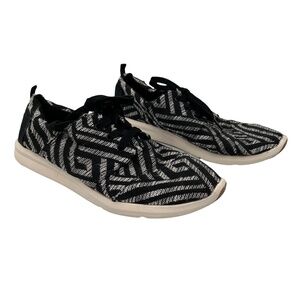 Toms Black Del Rey Woven Sneakers Size 9.5 Women's